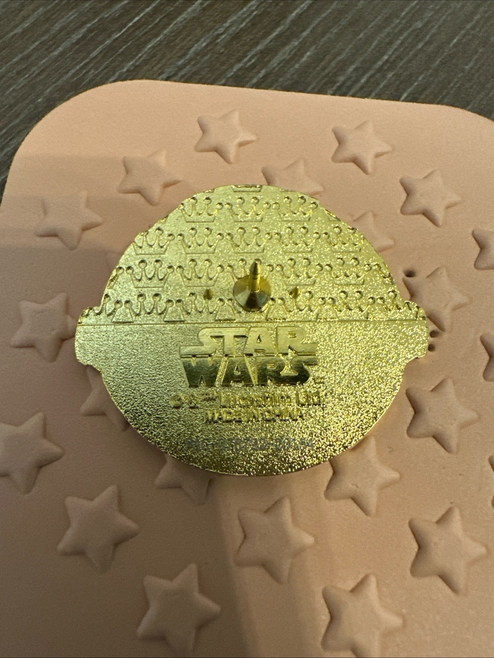 Loungefly Star Wars The Mandalorian Grogu Flying Pram Pin - Picture 3 of 3